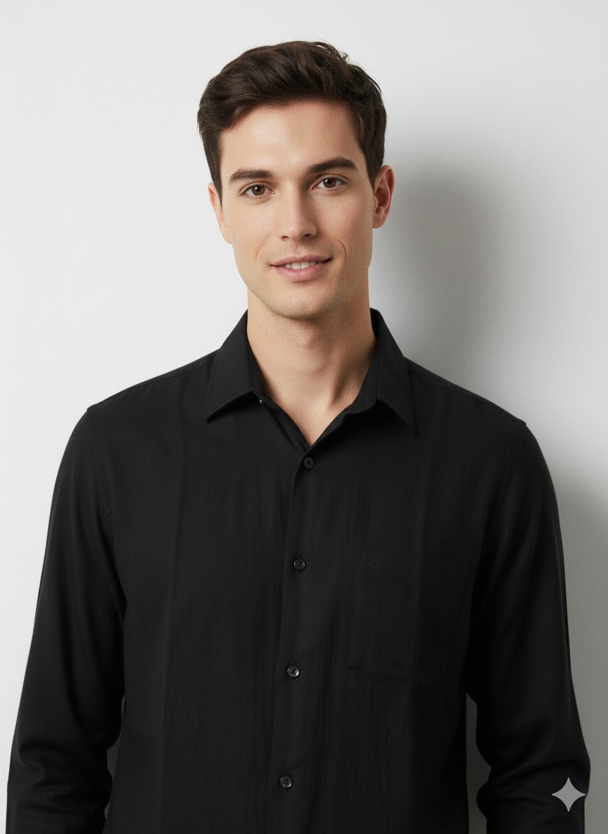 Pre-Loved Black Shirt-Arrow
