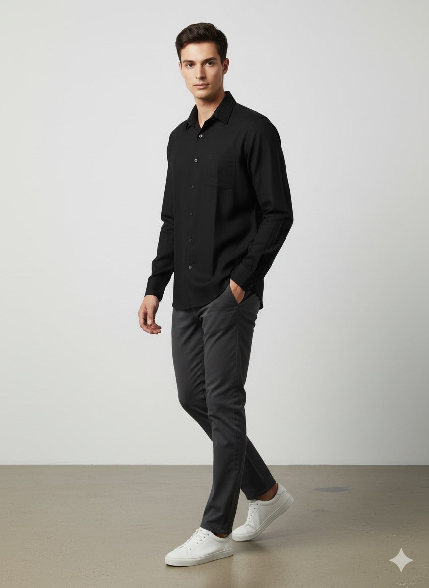 Pre-Loved Black Shirt-Arrow
