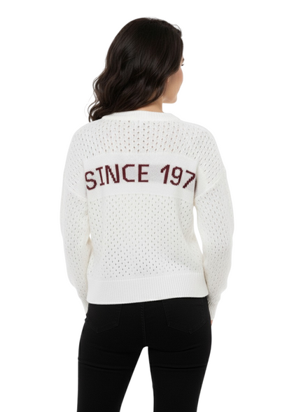 Women's long-sleeve sweater/pullover