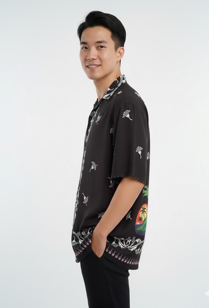 Black short-sleeve shirt - Image 2